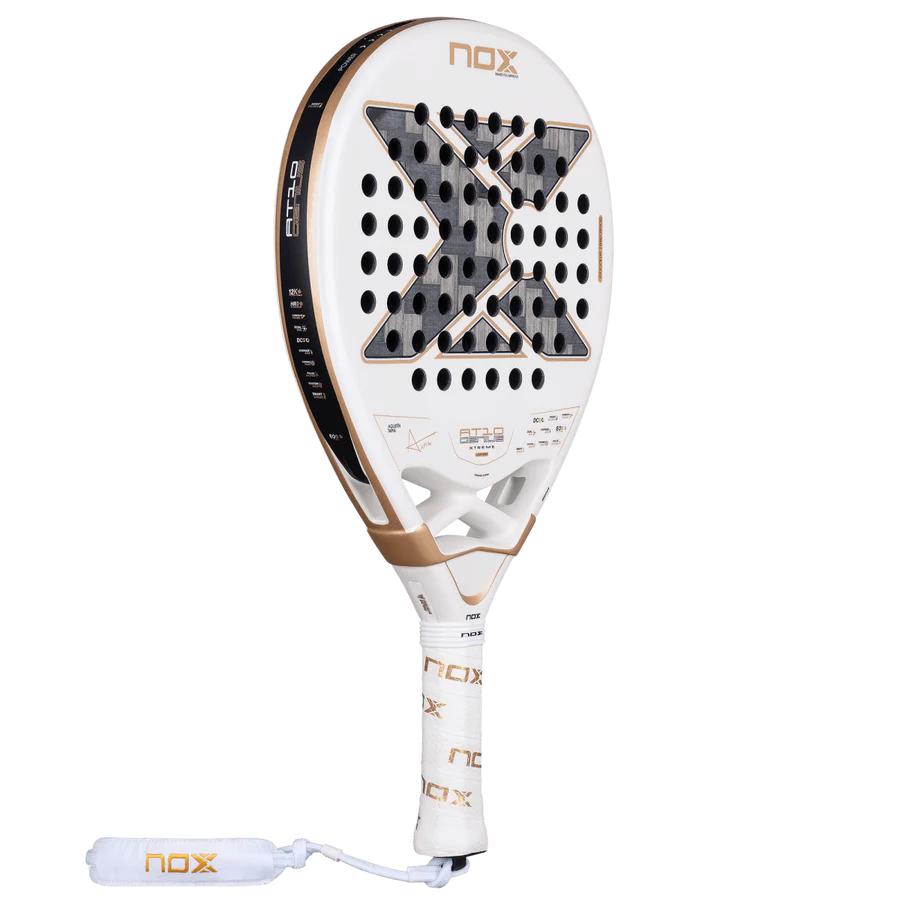 AT10 Luxury Genius 12K Alum XTREM 2026 by Agustin Tapia – NOX padel racket by Agustin Tapia with advanced carbon and aluminum technology
front right